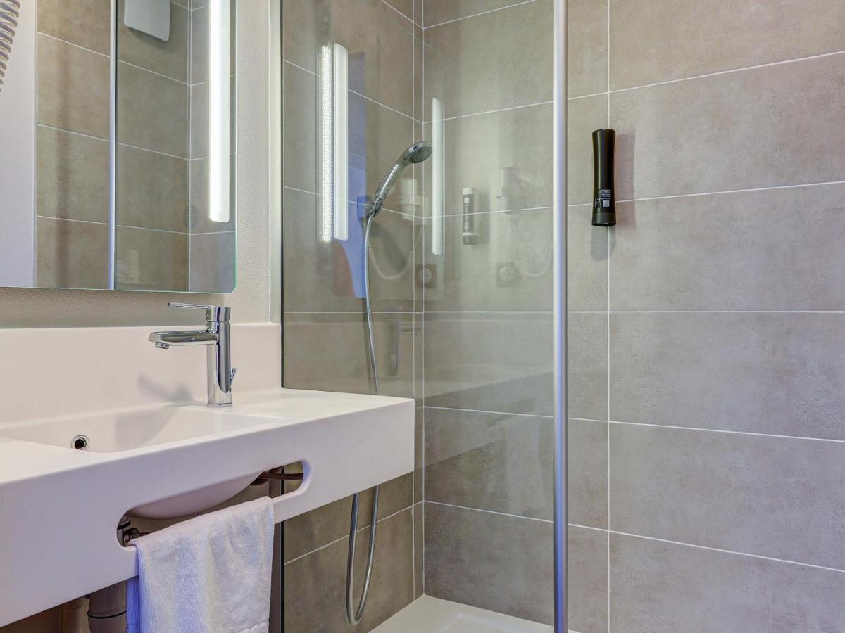 B&B Hotel Le Creusot มงต์ชาแน็ง ภายนอก รูปภาพ